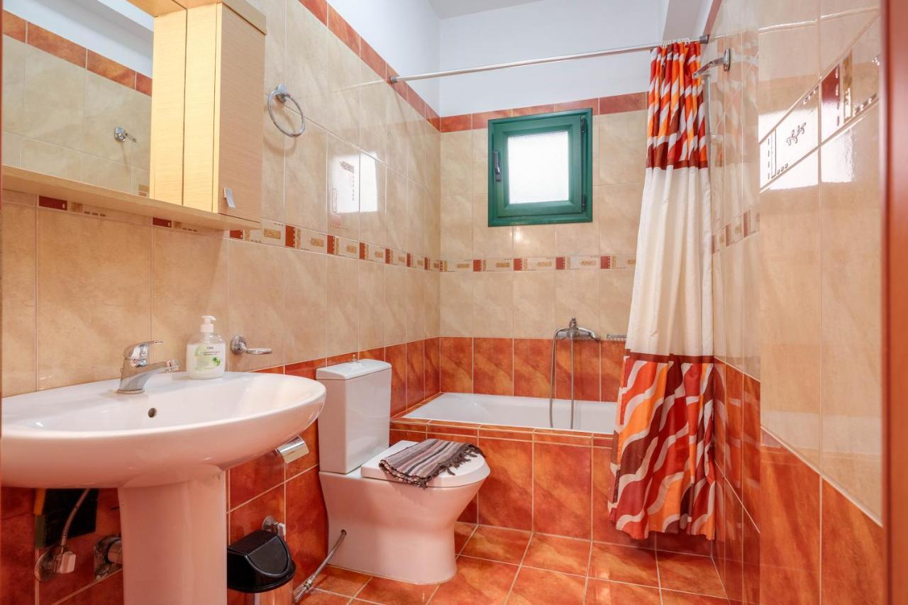 Niko'S Central Skala Apartments エクステリア 写真